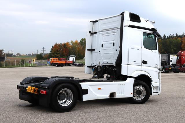Mercedes-Benz Actros 1853 LS - Cabeza tractora: foto 3 Mercedes-Benz Actros 1853 LS - Cabeza tractora: foto 3