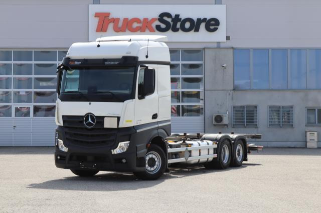 Mercedes-Benz Actros 2545 LL - Camión portacontenedore/ Intercambiable: foto 1 Mercedes-Benz Actros 2545 LL - Camión portacontenedore/ Intercambiable: foto 1