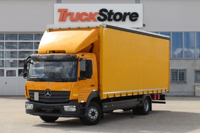 Mercedes-Benz Atego 1324 L - Camión lona: foto 1 Mercedes-Benz Atego 1324 L - Camión lona: foto 1