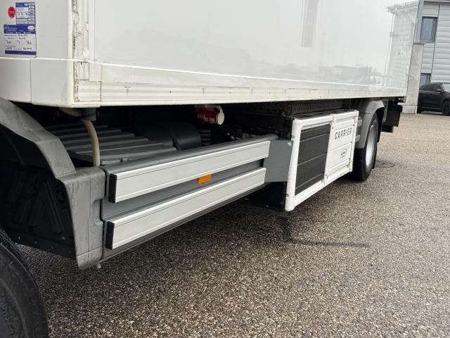 Mercedes-Benz Atego 1524L TIEFKÜHLER L - Camión frigorífico: foto 4 Mercedes-Benz Atego 1524L TIEFKÜHLER L - Camión frigorífico: foto 4