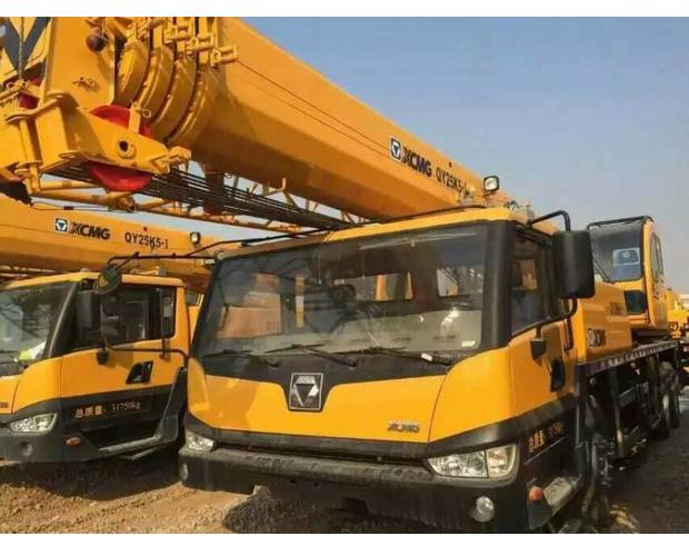 2021 XCMG QY25K5 - Autogrúa: foto 1 2021 XCMG QY25K5 - Autogrúa: foto 1