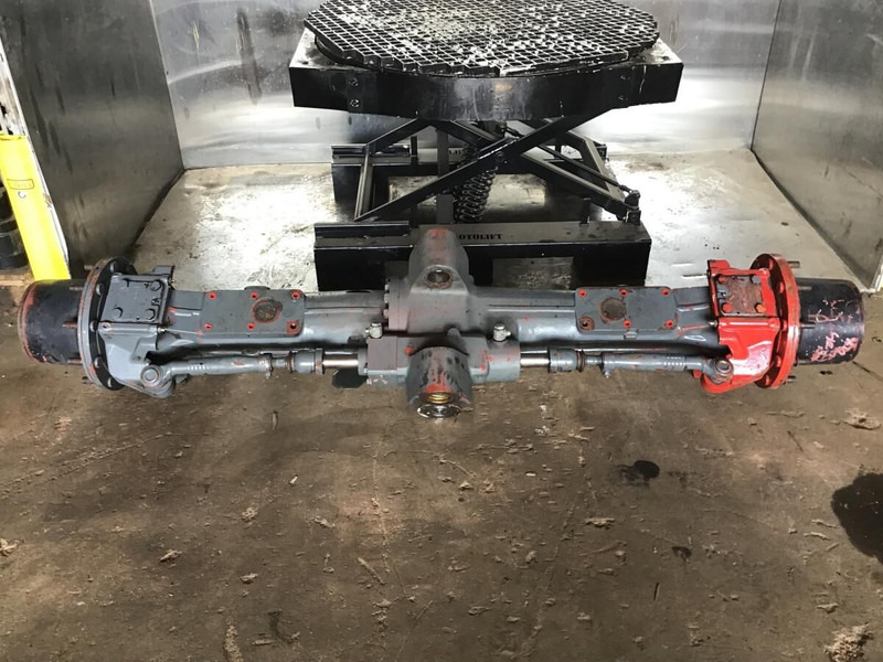 Liebherr APLB755 - Eje delantero: foto 2 Liebherr APLB755 - Eje delantero: foto 2