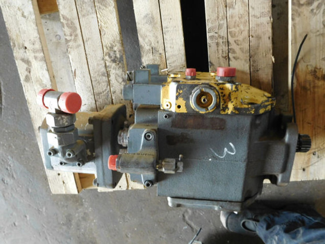 Liebherr BPV100 - Bomba hidráulica: foto 1 Liebherr BPV100 - Bomba hidráulica: foto 1