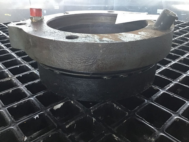 Liebherr Brake Housing - Piezas de freno: foto 4 Liebherr Brake Housing - Piezas de freno: foto 4