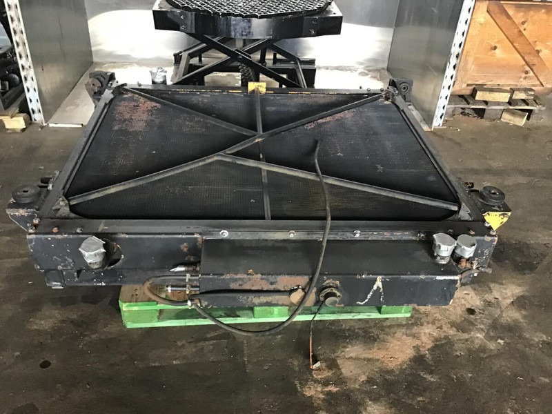 Liebherr Combined Radiator - Radiador: foto 2 Liebherr Combined Radiator - Radiador: foto 2