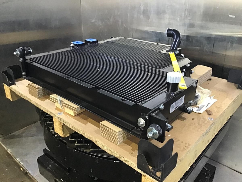 Liebherr Combined Radiator - Radiador: foto 2 Liebherr Combined Radiator - Radiador: foto 2