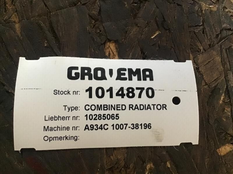 Liebherr Combined Radiator - Radiador: foto 2 Liebherr Combined Radiator - Radiador: foto 2