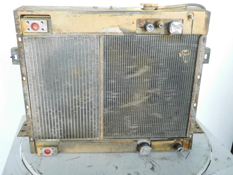 Liebherr Combined Radiator - Radiador: foto 1 Liebherr Combined Radiator - Radiador: foto 1