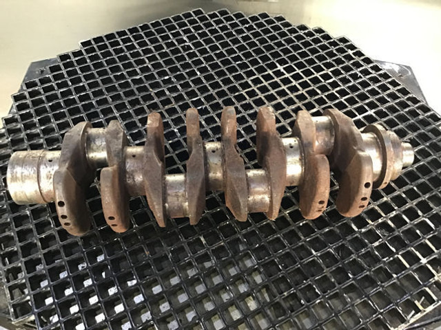 Liebherr Crankshaft D934S - Cigüeñal: foto 1 Liebherr Crankshaft D934S - Cigüeñal: foto 1