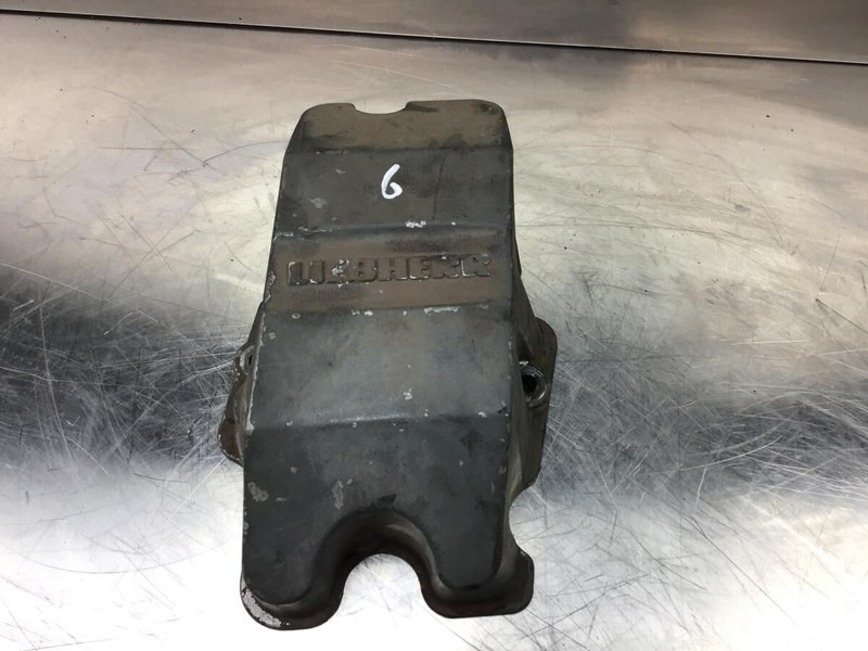 Liebherr Cylinder Head Cover - Motor y piezas: foto 2 Liebherr Cylinder Head Cover - Motor y piezas: foto 2