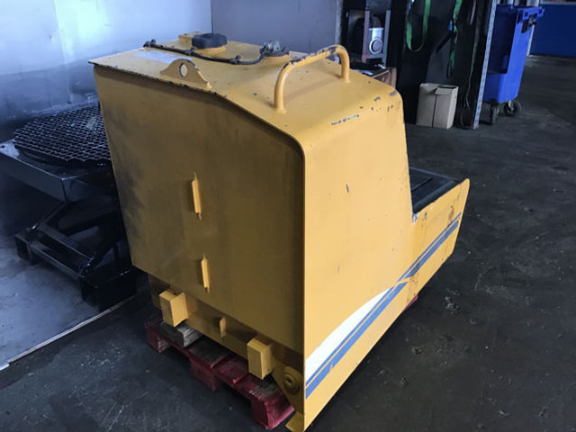Depósito de combustible Liebherr Dieseltank: foto 7