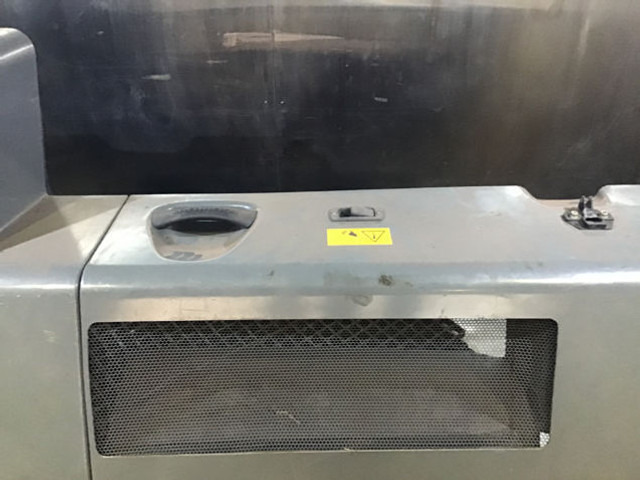 Liebherr Engine Hood - Capota: foto 4 Liebherr Engine Hood - Capota: foto 4