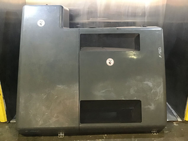 Liebherr Engine Hood - Capota: foto 1 Liebherr Engine Hood - Capota: foto 1