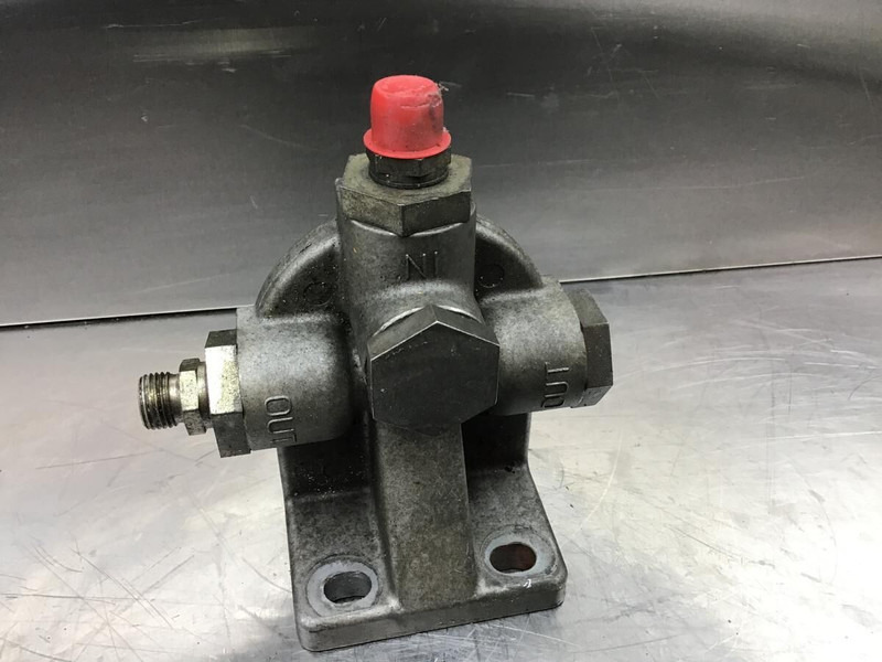 Liebherr Filter head - Motor y piezas: foto 1 Liebherr Filter head - Motor y piezas: foto 1