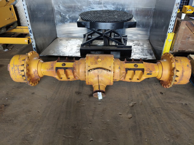 Liebherr Front Axle - Eje delantero: foto 2 Liebherr Front Axle - Eje delantero: foto 2