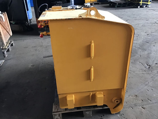 Depósito de combustible Liebherr Fuel Tank: foto 6