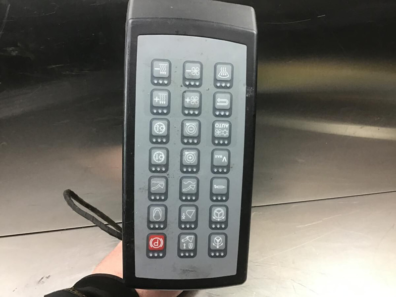 Liebherr Keyboard - Salpicadero: foto 2 Liebherr Keyboard - Salpicadero: foto 2