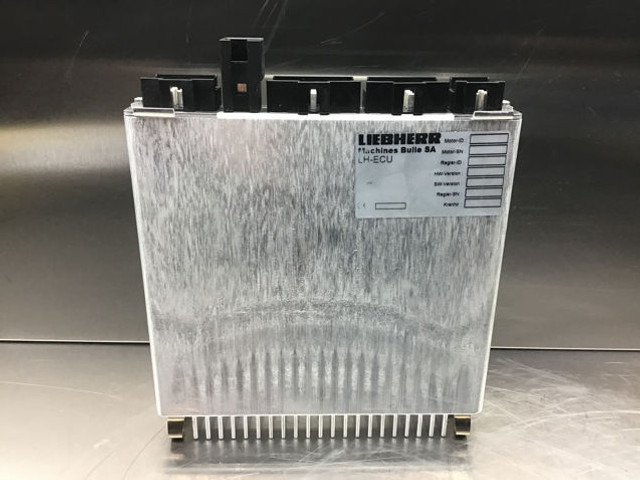 Liebherr Motor Control Device - Unidad de control: foto 1 Liebherr Motor Control Device - Unidad de control: foto 1