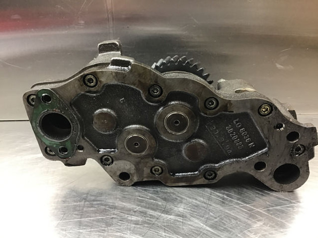 Liebherr Oil Pump - Bomba de aceite: foto 3 Liebherr Oil Pump - Bomba de aceite: foto 3