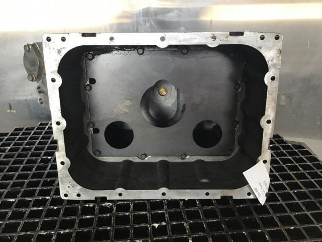 Cárter Liebherr Oil Sump: foto 12