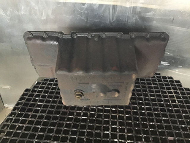 Cárter Liebherr Oil Sump: foto 1
