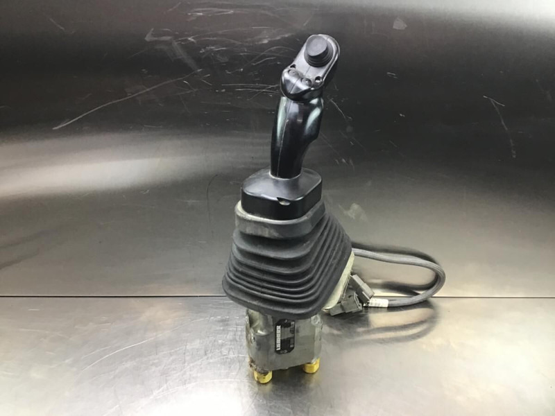 Liebherr Pilot Control Unit - Hidráulica: foto 3 Liebherr Pilot Control Unit - Hidráulica: foto 3