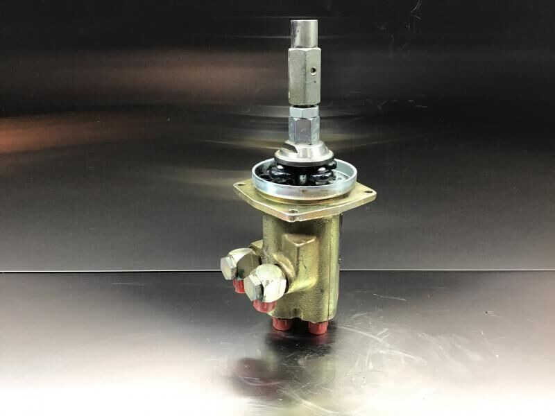 Liebherr Pilot Control Unit - Hidráulica: foto 3 Liebherr Pilot Control Unit - Hidráulica: foto 3