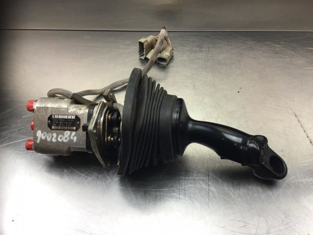 Liebherr Pilot Control Unit - Palanca de cambio: foto 4 Liebherr Pilot Control Unit - Palanca de cambio: foto 4