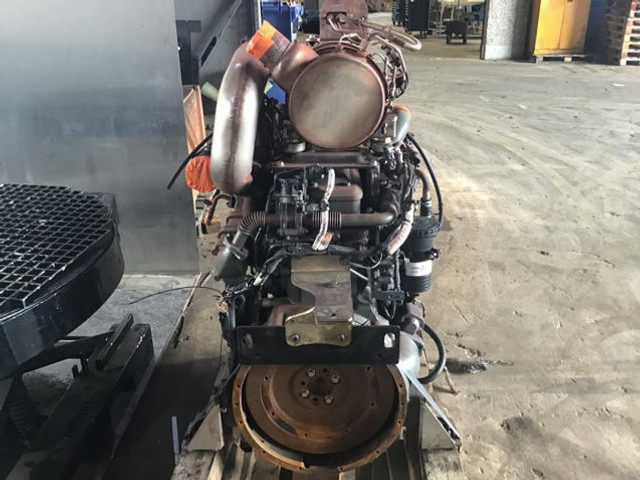 Motor Liebherr Powertech Engine: foto 6