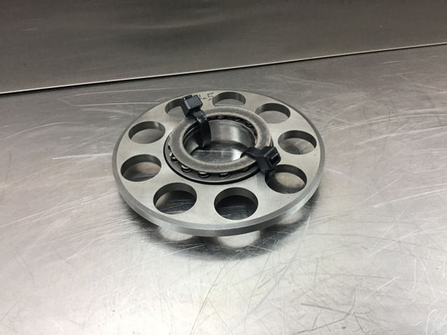 Liebherr Pull Back Ball+Plate - Llanta: foto 1 Liebherr Pull Back Ball+Plate - Llanta: foto 1