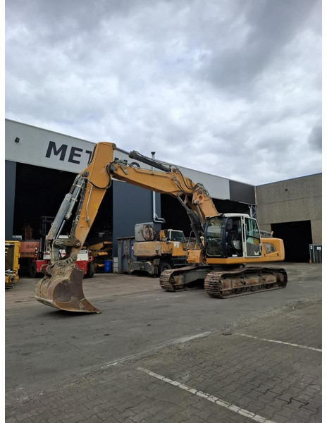 Liebherr R926 LC - Excavadora de cadenas: foto 1 Liebherr R926 LC - Excavadora de cadenas: foto 1