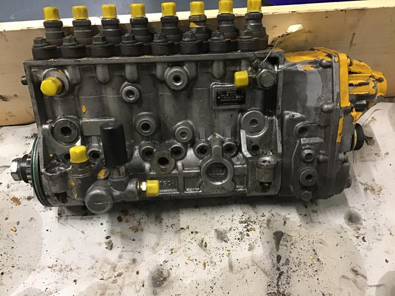 Liebherr R944 / R974 / R954 / R964 / PR764 / D9408TIE - Bomba de combustible: foto 1 Liebherr R944 / R974 / R954 / R964 / PR764 / D9408TIE - Bomba de combustible: foto 1