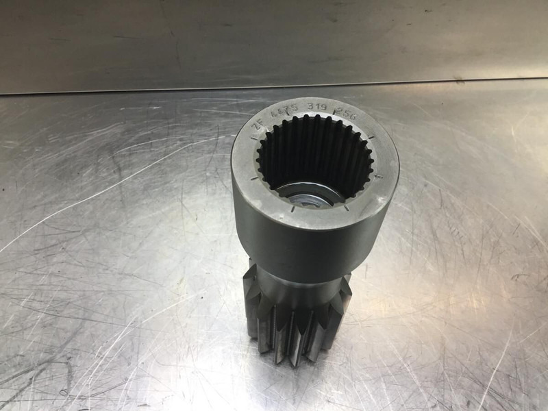 Liebherr R974 - Eje y piezas: foto 1 Liebherr R974 - Eje y piezas: foto 1