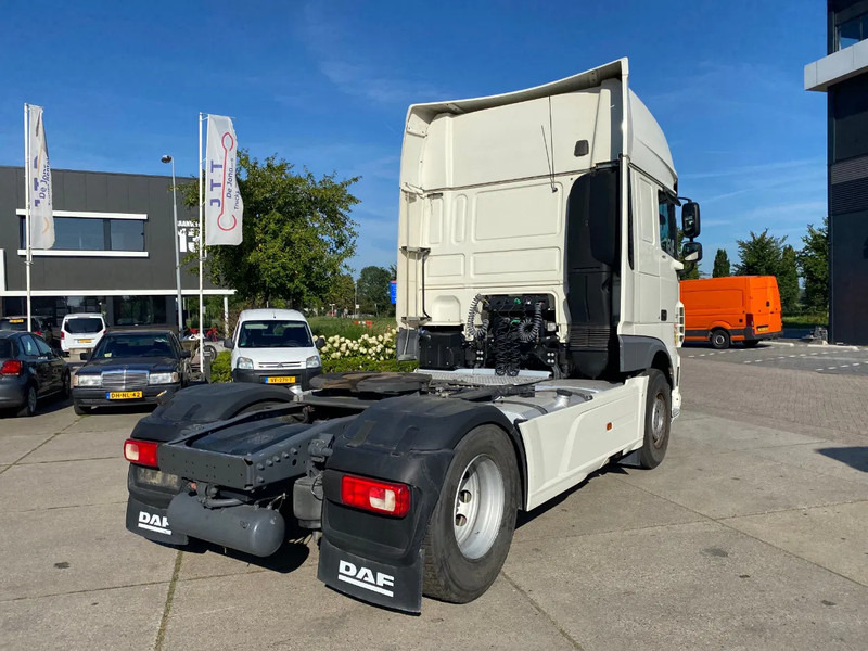 DAF XF 106.480 SSC / Intarder / Stand Airco / Full Spoilers - Cabeza tractora: foto 5 DAF XF 106.480 SSC / Intarder / Stand Airco / Full Spoilers - Cabeza tractora: foto 5