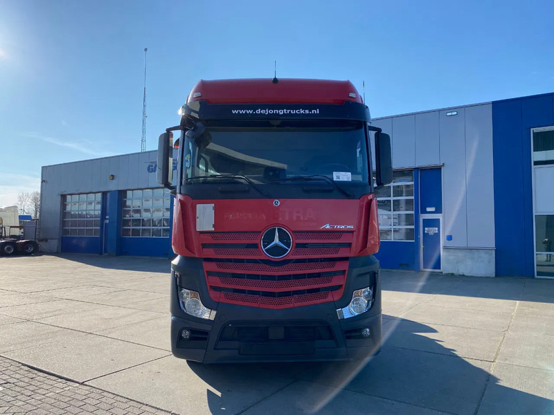 Mercedes-Benz Actros 1945 / StreamSpace / Hydraulic / Automatic - Cabeza tractora: foto 2 Mercedes-Benz Actros 1945 / StreamSpace / Hydraulic / Automatic - Cabeza tractora: foto 2