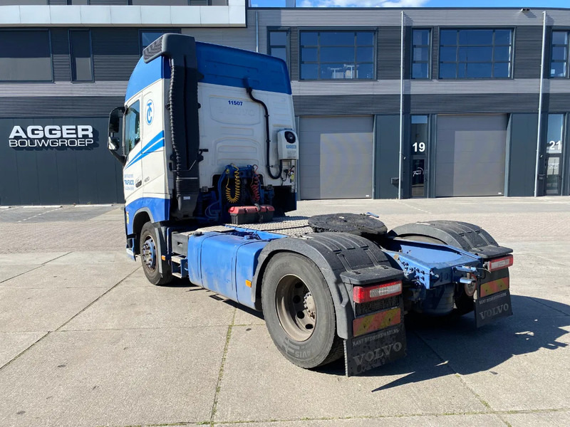 Volvo FH 13.420 Globetrotter / ADR / Stand Airco - Cabeza tractora: foto 4 Volvo FH 13.420 Globetrotter / ADR / Stand Airco - Cabeza tractora: foto 4