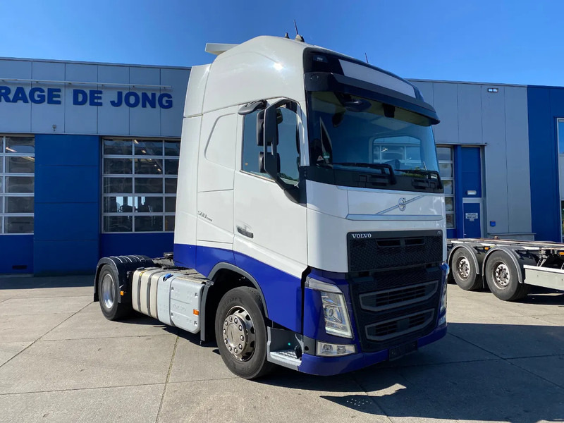 Volvo FH 13.500 Globetrotter XL / I-Park Cool / 2x Tank / Euro 6D - Cabeza tractora: foto 3 Volvo FH 13.500 Globetrotter XL / I-Park Cool / 2x Tank / Euro 6D - Cabeza tractora: foto 3