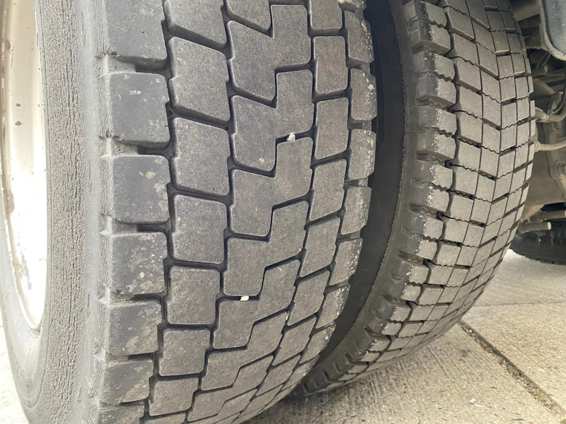 Camión caja cerrada Renault D16.280 / Closed Box / Automatic / Euro 6: foto 12