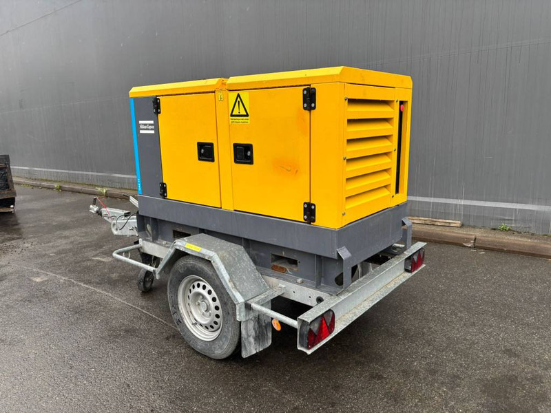 Atlas-Copco QAS 14 ST3 - Generador industriale: foto 2 Atlas-Copco QAS 14 ST3 - Generador industriale: foto 2