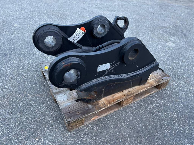 Cat S 80 Quick Coupler - Acoplamiento rápido para Maquinaria de construcción: foto 1 Cat S 80 Quick Coupler - Acoplamiento rápido para Maquinaria de construcción: foto 1