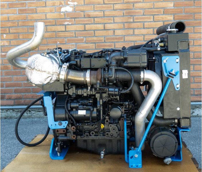 Deutz TD 2.2 L3 - Motor para Maquinaria de construcción: foto 2 Deutz TD 2.2 L3 - Motor para Maquinaria de construcción: foto 2