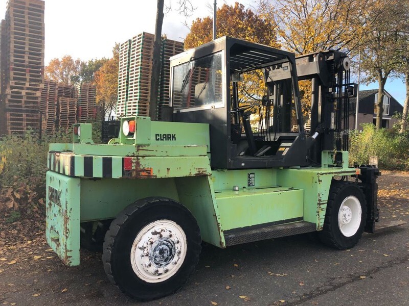 Carretilla elevadora diésel Clark DPL100: foto 5 Carretilla elevadora diésel Clark DPL100: foto 5