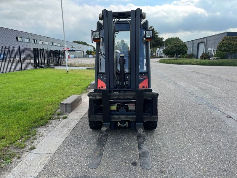 Linde H35T-02 - Carretilla elevadora de gas: foto 4 Linde H35T-02 - Carretilla elevadora de gas: foto 4
