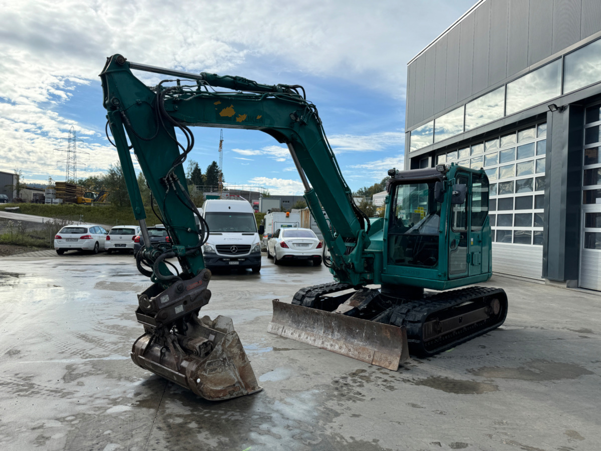 CATERPILLAR 308E2CR Oilquick 3x Schaufeln - Excavadora de cadenas: foto 2 CATERPILLAR 308E2CR Oilquick 3x Schaufeln - Excavadora de cadenas: foto 2