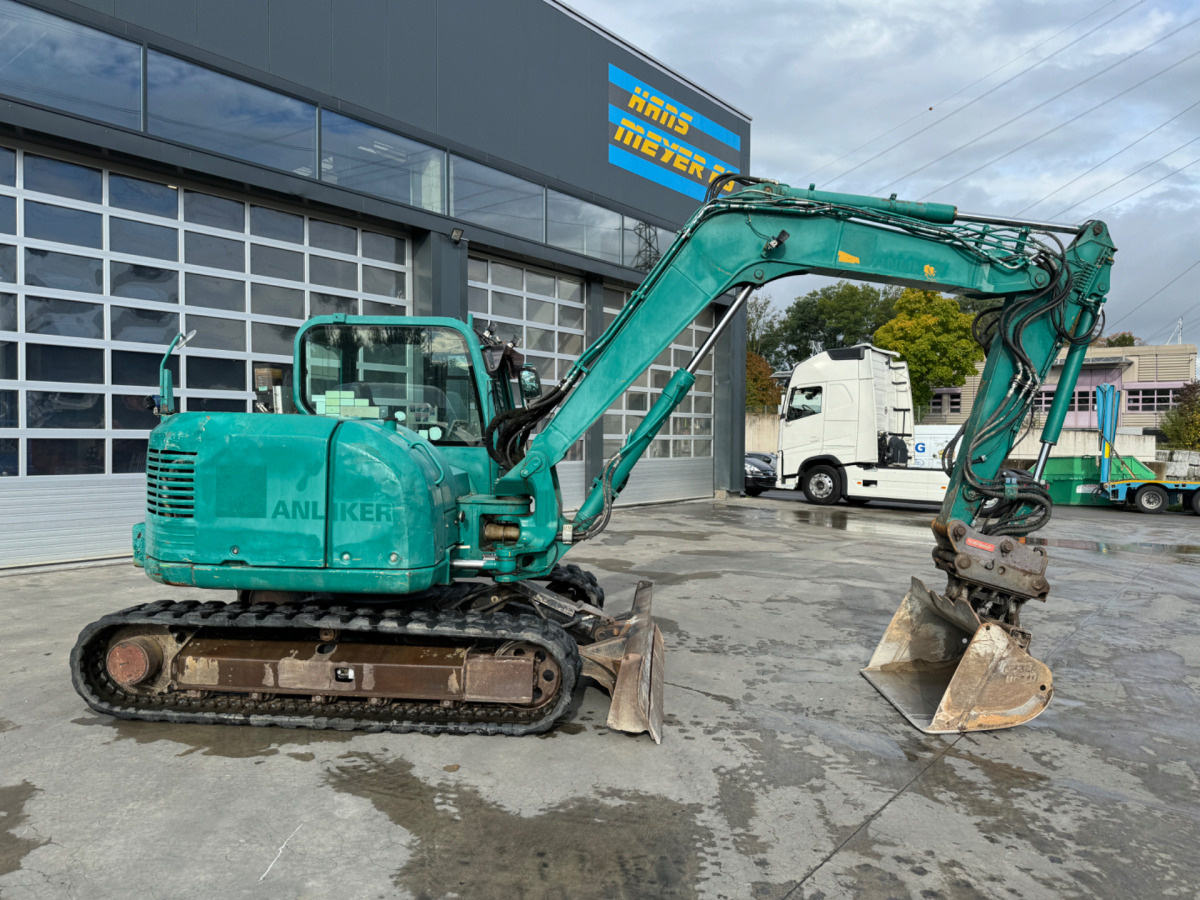 CATERPILLAR 308E2CR Oilquick 3x Schaufeln - Excavadora de cadenas: foto 4 CATERPILLAR 308E2CR Oilquick 3x Schaufeln - Excavadora de cadenas: foto 4