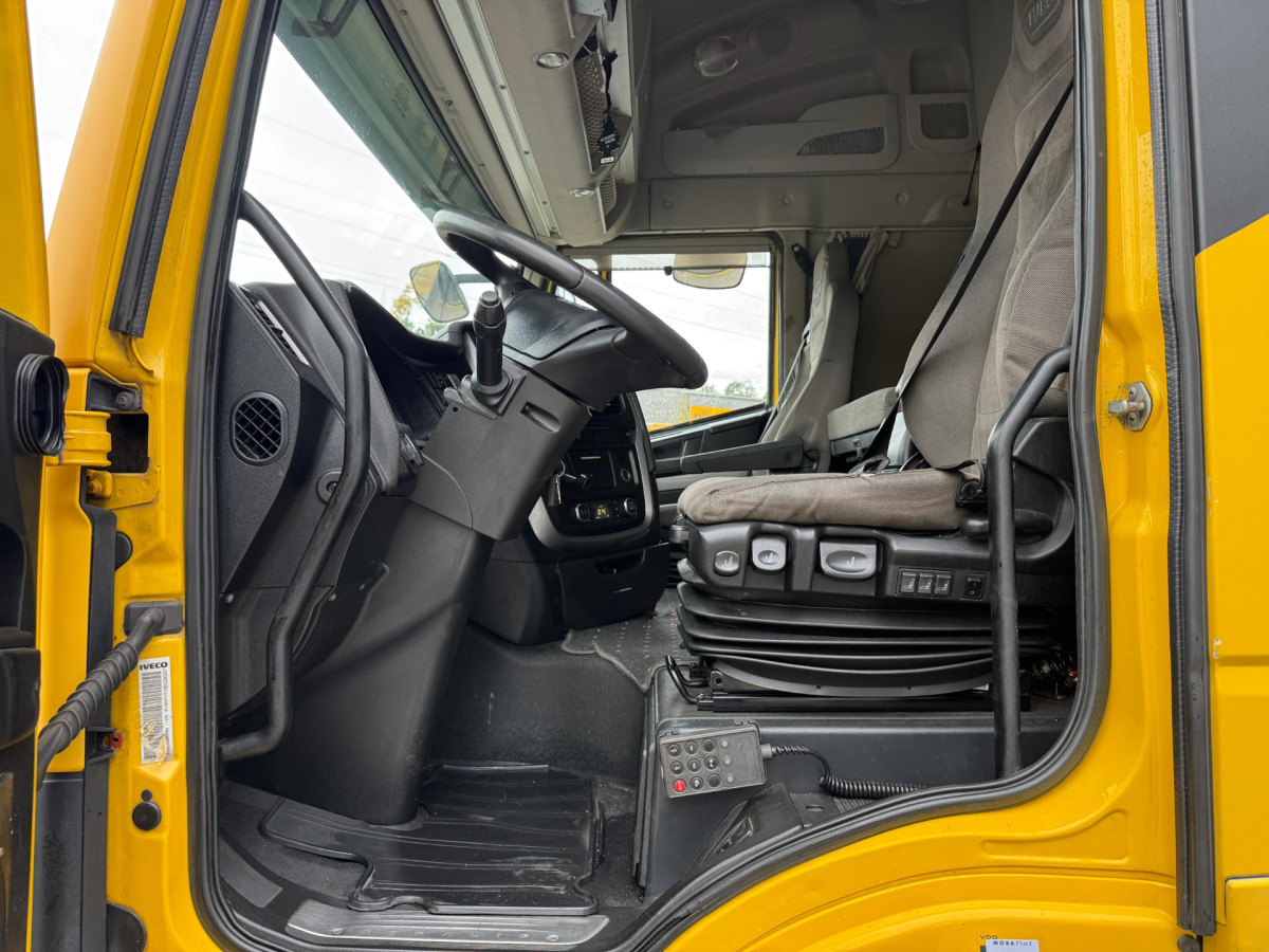 Cabeza tractora IVECO Stralis 460 4x2: foto 9 Cabeza tractora IVECO Stralis 460 4x2: foto 9