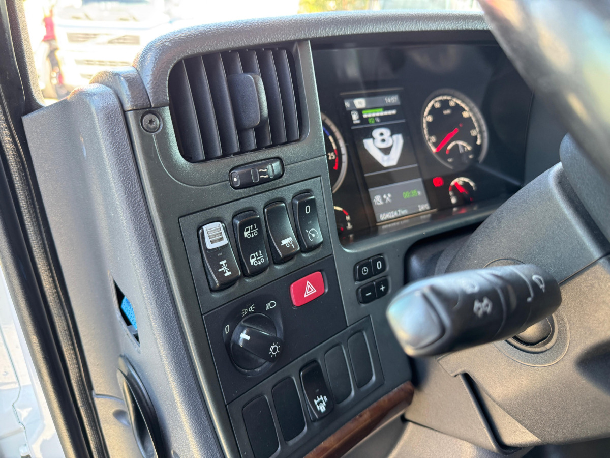 Cabeza tractora SCANIA R500 V8 4x2 ADR mit Hydraulikpumpe: foto 14