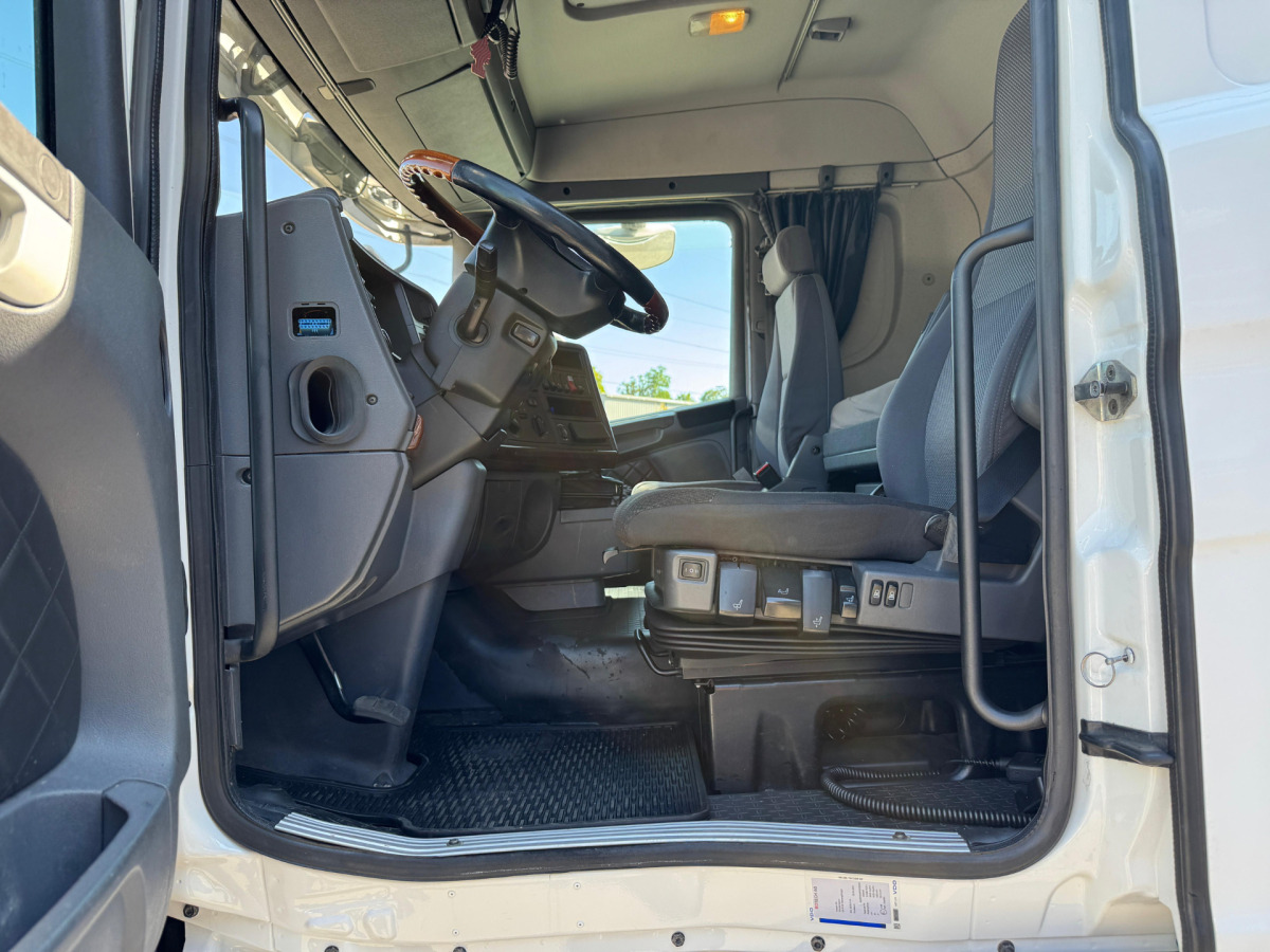 Cabeza tractora SCANIA R500 V8 4x2 ADR mit Hydraulikpumpe: foto 11