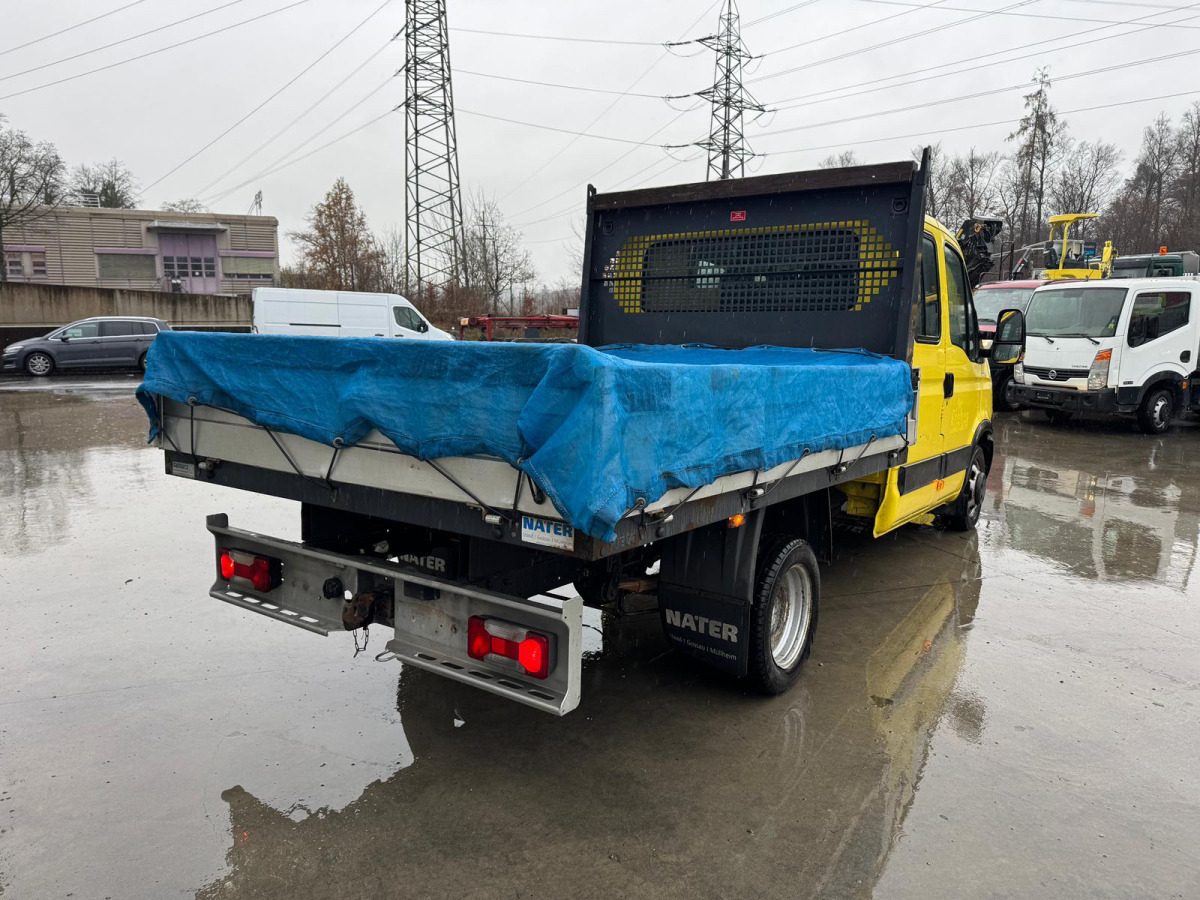 IVECO Daily 35C15 4x2 - Furgoneta caja abierta, Furgoneta combi: foto 4 IVECO Daily 35C15 4x2 - Furgoneta caja abierta, Furgoneta combi: foto 4