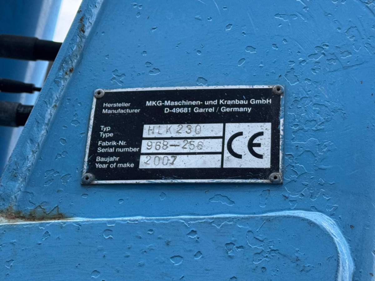 Camión grúa MAN TGA 26.440 MKG 230.6: foto 12 Camión grúa MAN TGA 26.440 MKG 230.6: foto 12